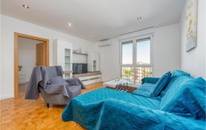 Awesome Apartment In Zadar With Wifi